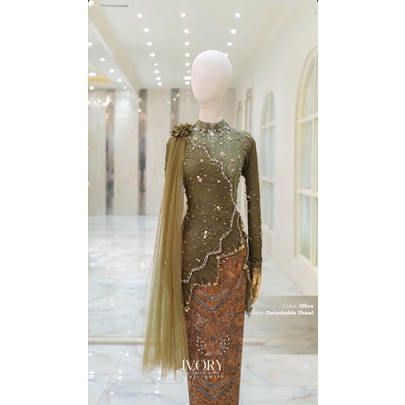 Sewa Kebaya Ivory Studio Athifa