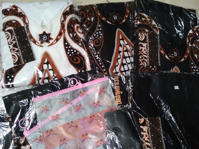 Batik Solo Setelan Sarung Koko (free Gift)