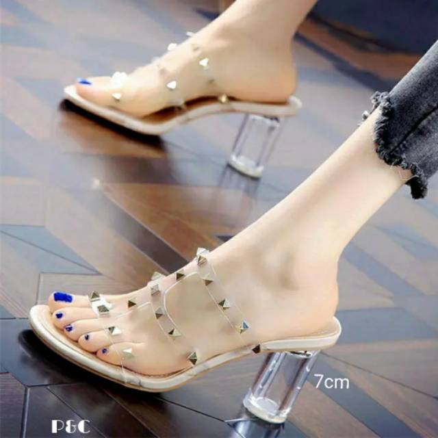 PUMP HEELS KACA VALENTINO STUDD IMPORT