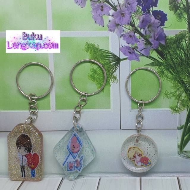 BTS / BT21 gantungan kunci / gantungan HP versi Tata