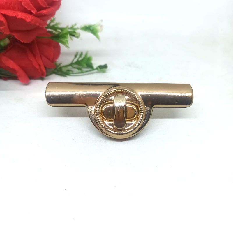 Aksesoris Tas Kunci Putar Lurus Gold