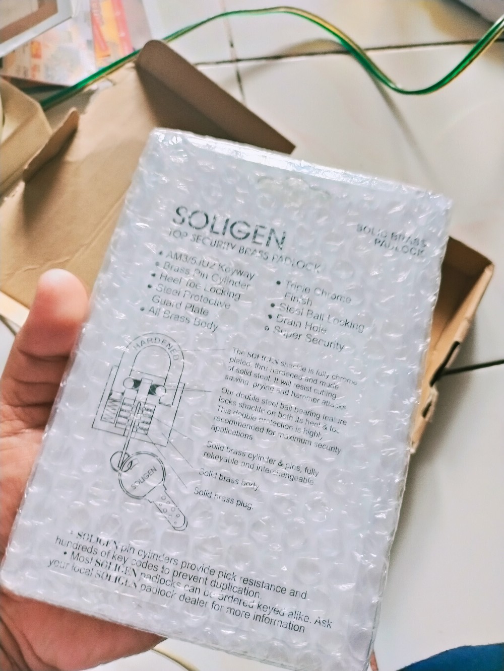 Gembok Soligen 60 Mm Panjang Kuningan Computer Key