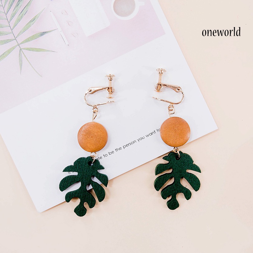 OW@ Bohemian Wooden Monstera Leaf Dangle Women Stud Earrings/Ear Clips Jewelry Gift