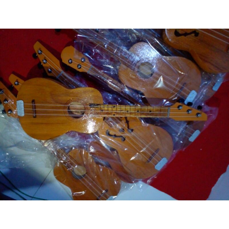 Kentrung pare ukulele kayu