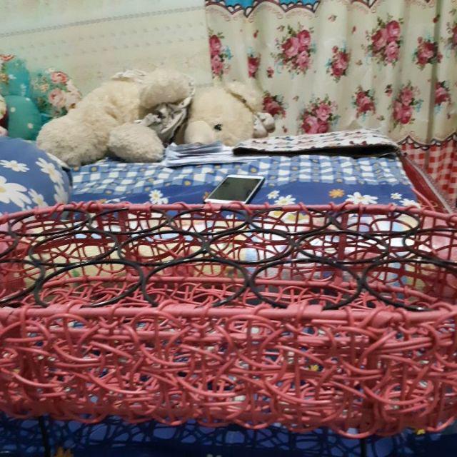 Keranjang Aqua 16 Cup Bentuk Oval Bertangkai - Keranjang Mountoya Cup 16 Rangka Besi Rotan Sintetis