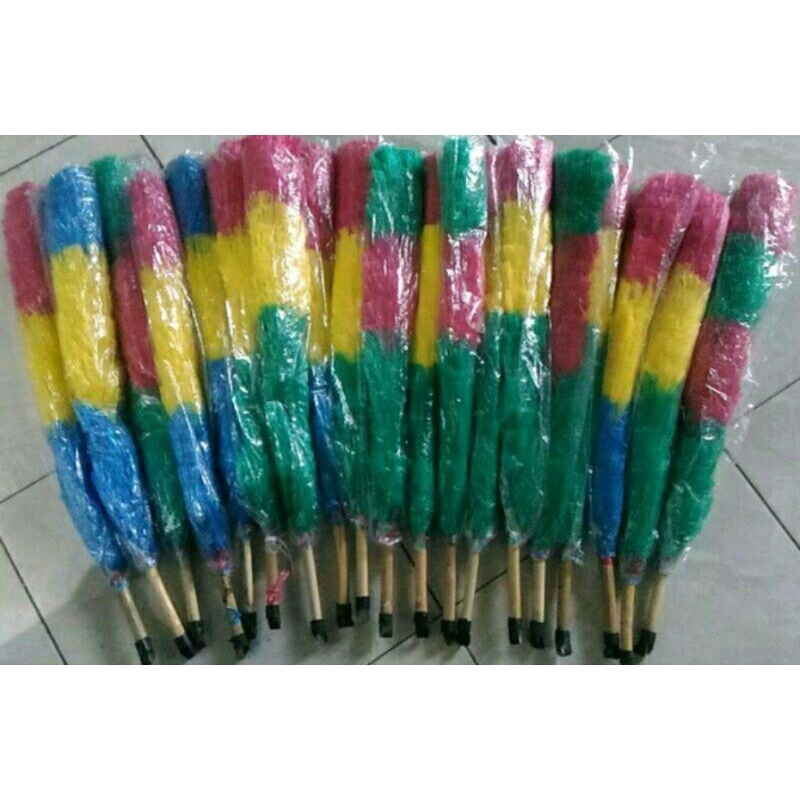 kemoceng rafia JUMBO /sulak rafia gagang rotan