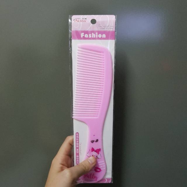 SISIR RAMBUT KARAKTER BESAR