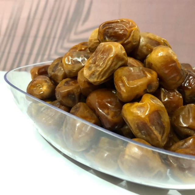 

Kurma sukari original fresh 100% / kurma sukkary zadna / Ratu kurma / kurma arab / kurma nabi