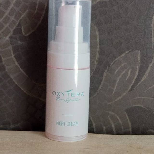 Oxytera New Signature Night Cream