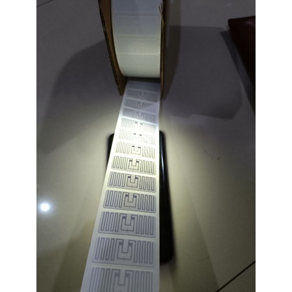 UHF Paper Label Impink M750 Paper Laber UHF ISO18000-6C 46*19mm