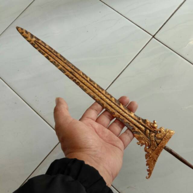 Keris Nogo Naga Kembar Kinatah Kamardikan Istimewa