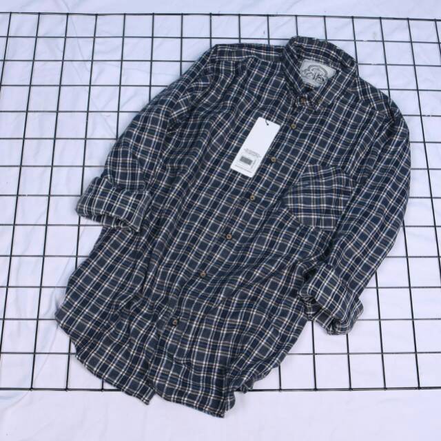 Kemeja Branded Spartan Lengan Panjang