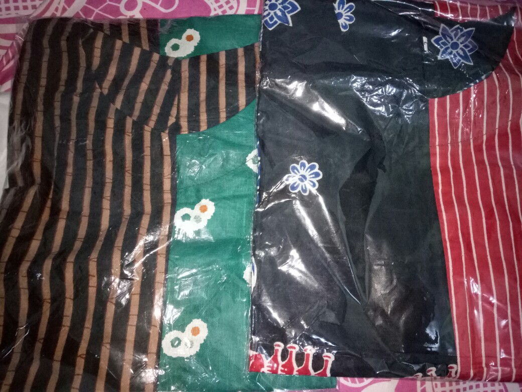 Blus Seling Mona Atasan Batik Wanita Modern Kerja