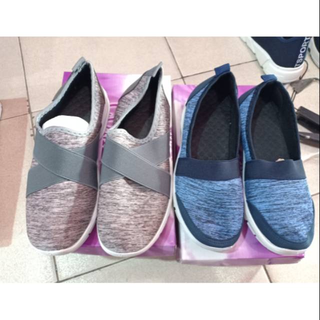 Sepatu import / bahan lemput lentur