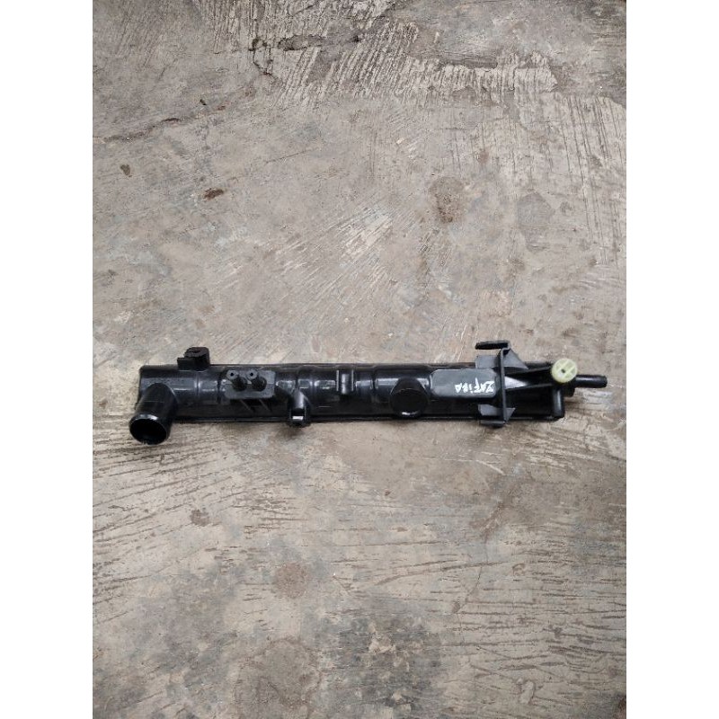 Uppertank Radiator Chevrolet ZAFIRA