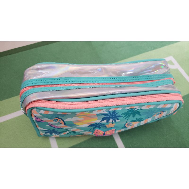 

Pencil case smiggle original 100%