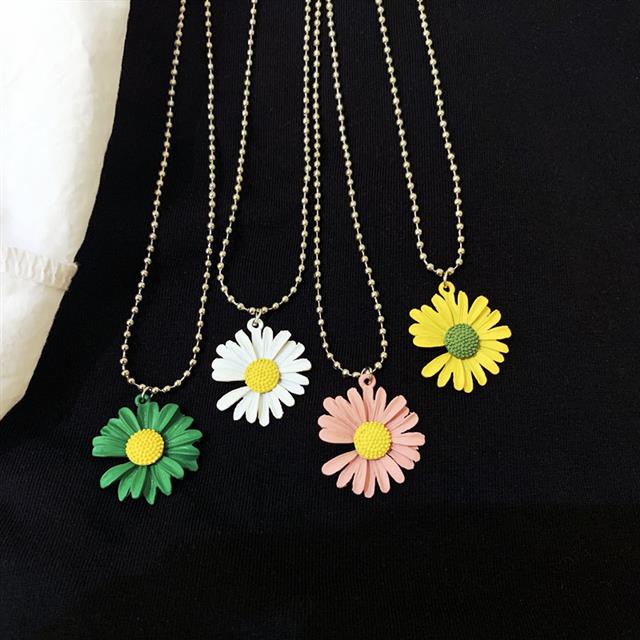 Sedikit Daisy bunga matahari besties kalung pelajar wanita Korea sederhana tanaman bunga matahari li