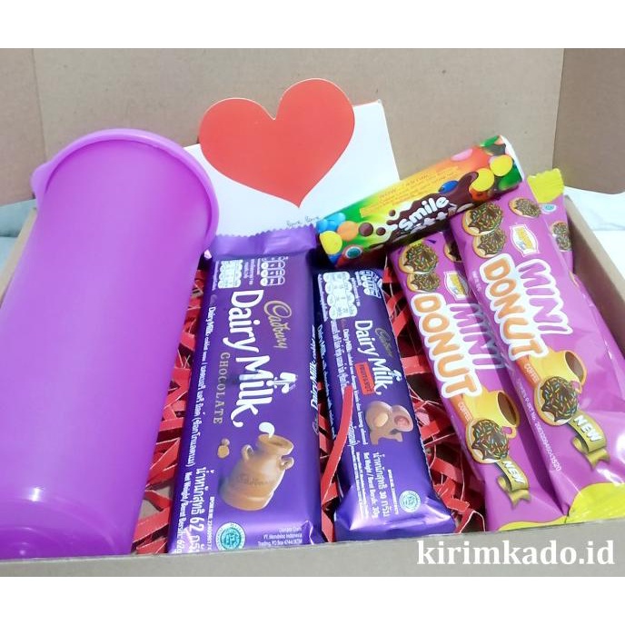 %%%%] paket hampers hadiah valentine coklat cadbury + tempat minum