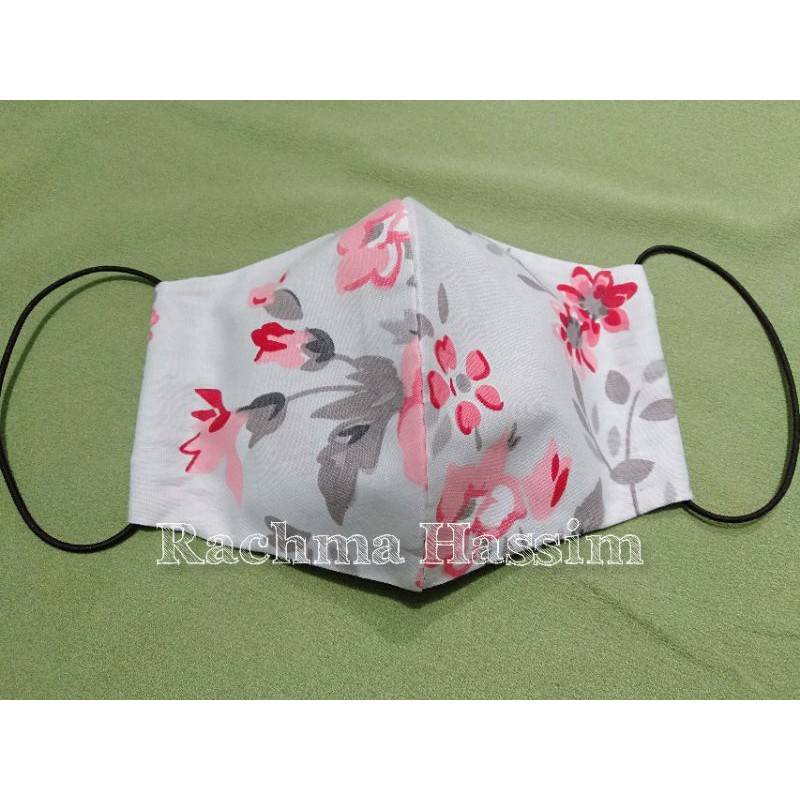 

Masker_kain_katun_jepang