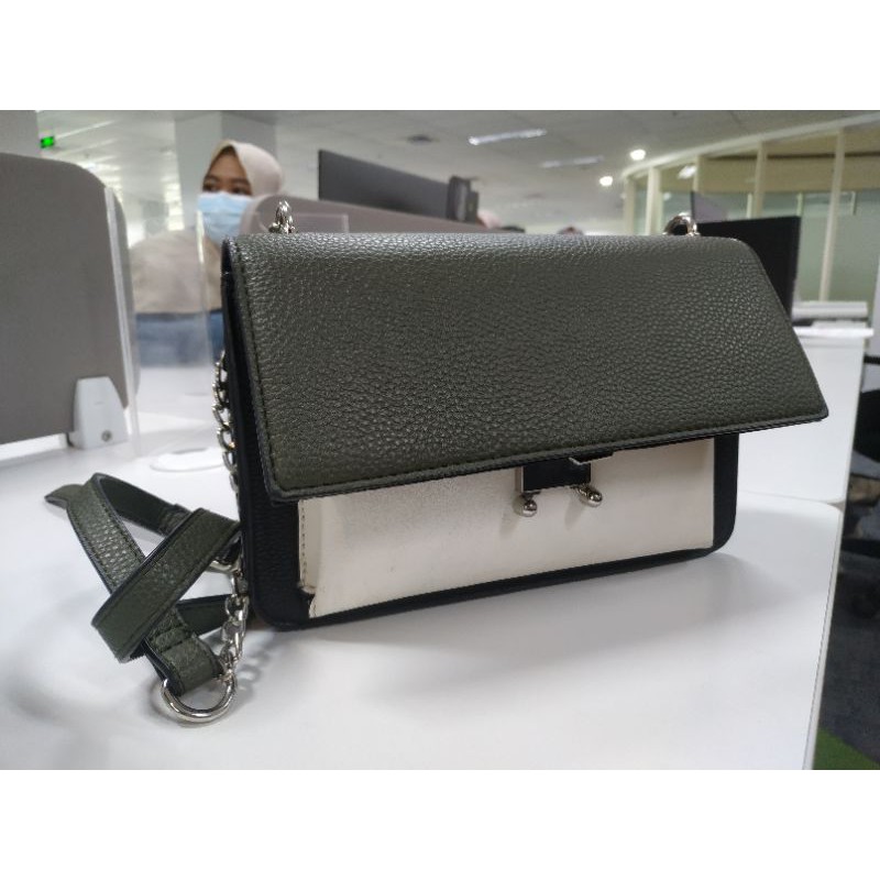 Tas Stradivarius (preloved)