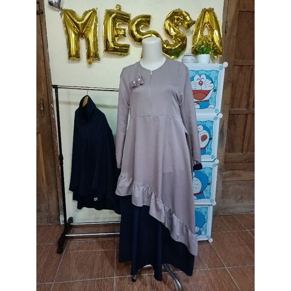 Yasmina Gamis Set navy GERAI CINTA PL (Preloved)