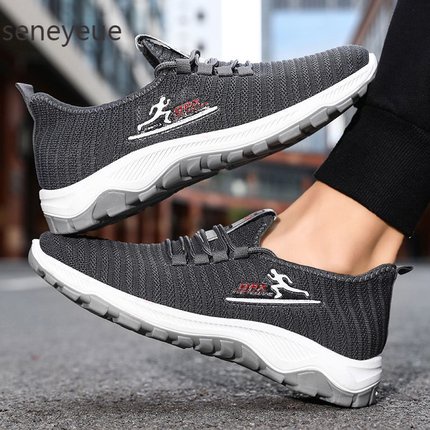 Sepatu Sneakers Pria Casual Sporty High Quality - K26