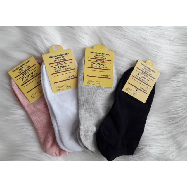 Kaos kaki import jepang