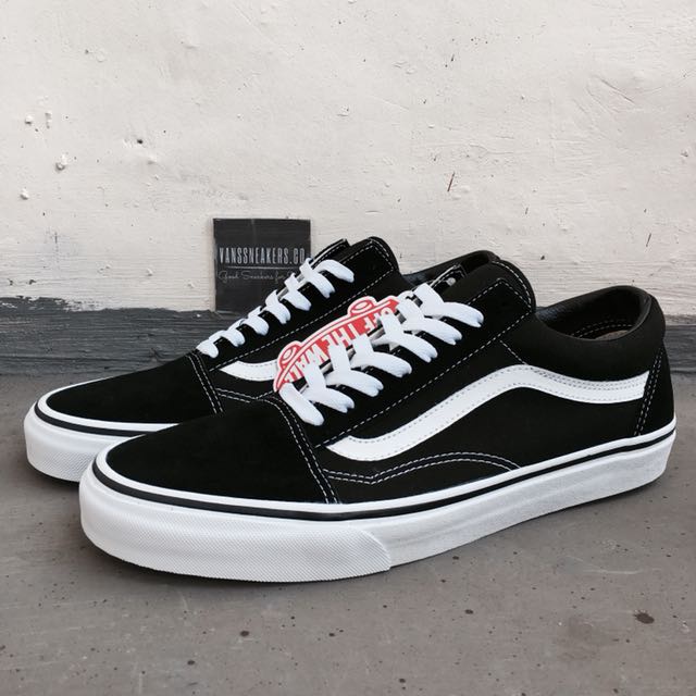 Sepatu Sneakers Pria Vans Old Skool Black White TANPA BOX