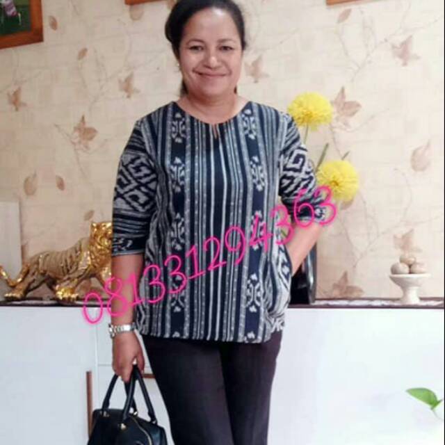 Blouse Tenun Jepara