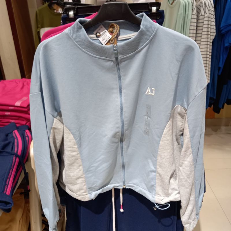 jaket cewek merk american jeans