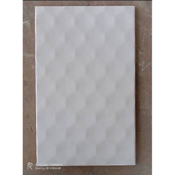 keramik dinding dapur kamar mandi mengkilap glossy kia 25x40 hexagon white