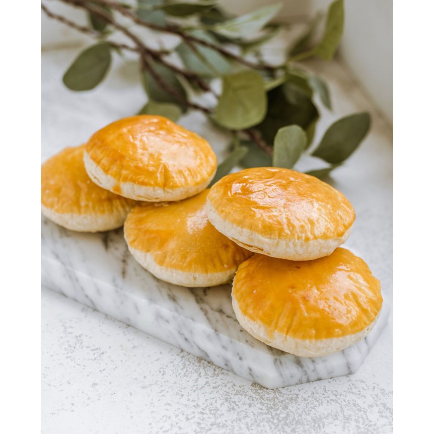 

Pia Madu (1 box isi 12)