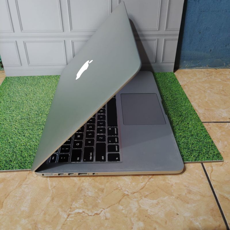 Laptop Macbook Pro Retina 13 inch 2015 Intel Cor i5 Ram 8GB SSD 128GB Like New Mulus