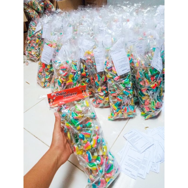 

PAKET USAHA PERMEN LOLLIPOP KAKI 1 KARTON (20PAX) ISI 3000pcs by daffa lollipop (PABRIK PERMEN Mlg)