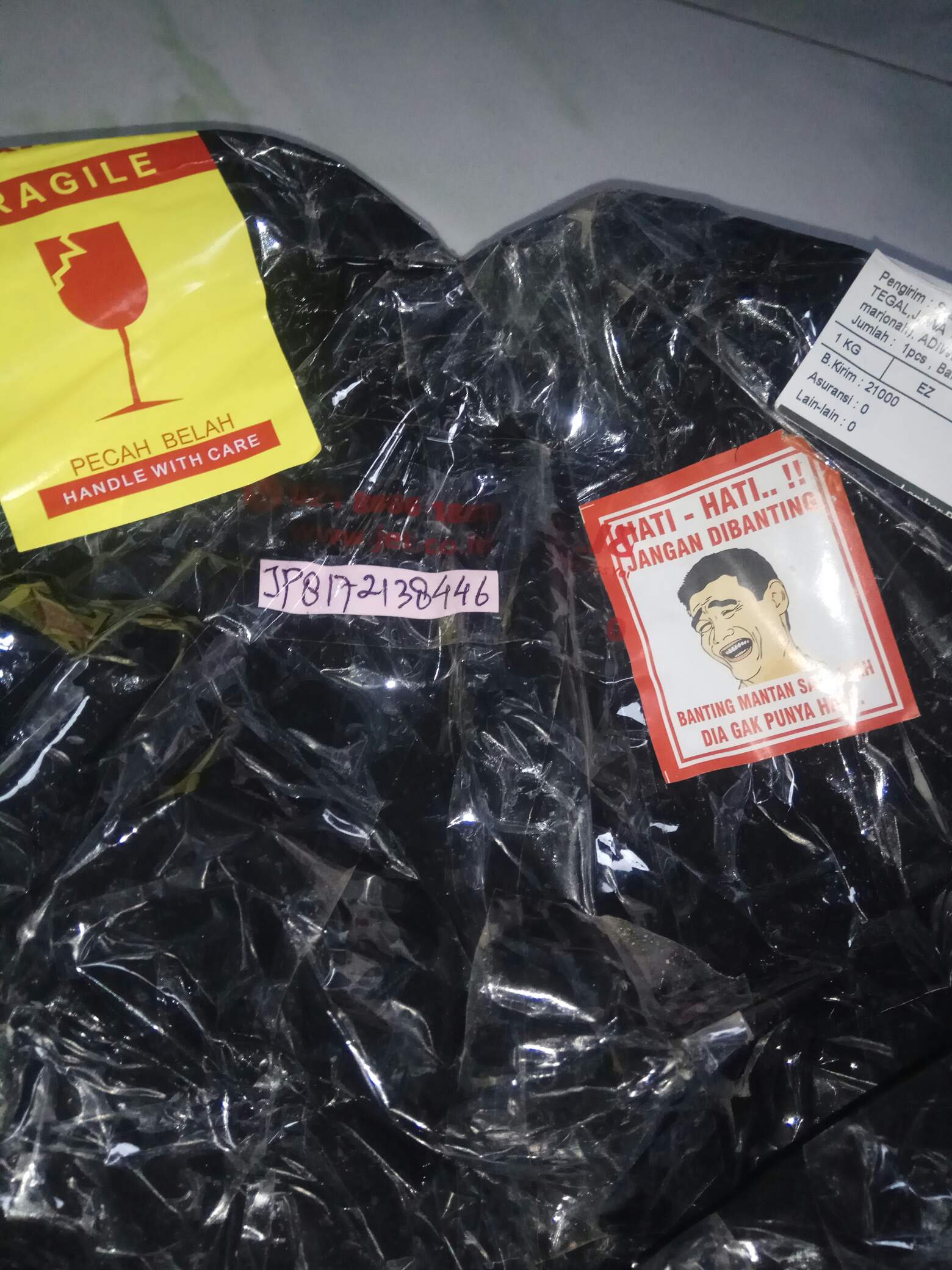 Sapu Sabut Kelapa Batang Bambu