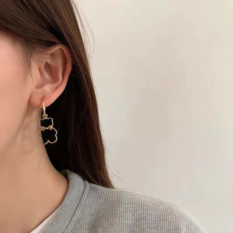 Anting AT 135  Bahan S925 Fashion Wanita Anting Keren Lucu Unik Elegant /BS