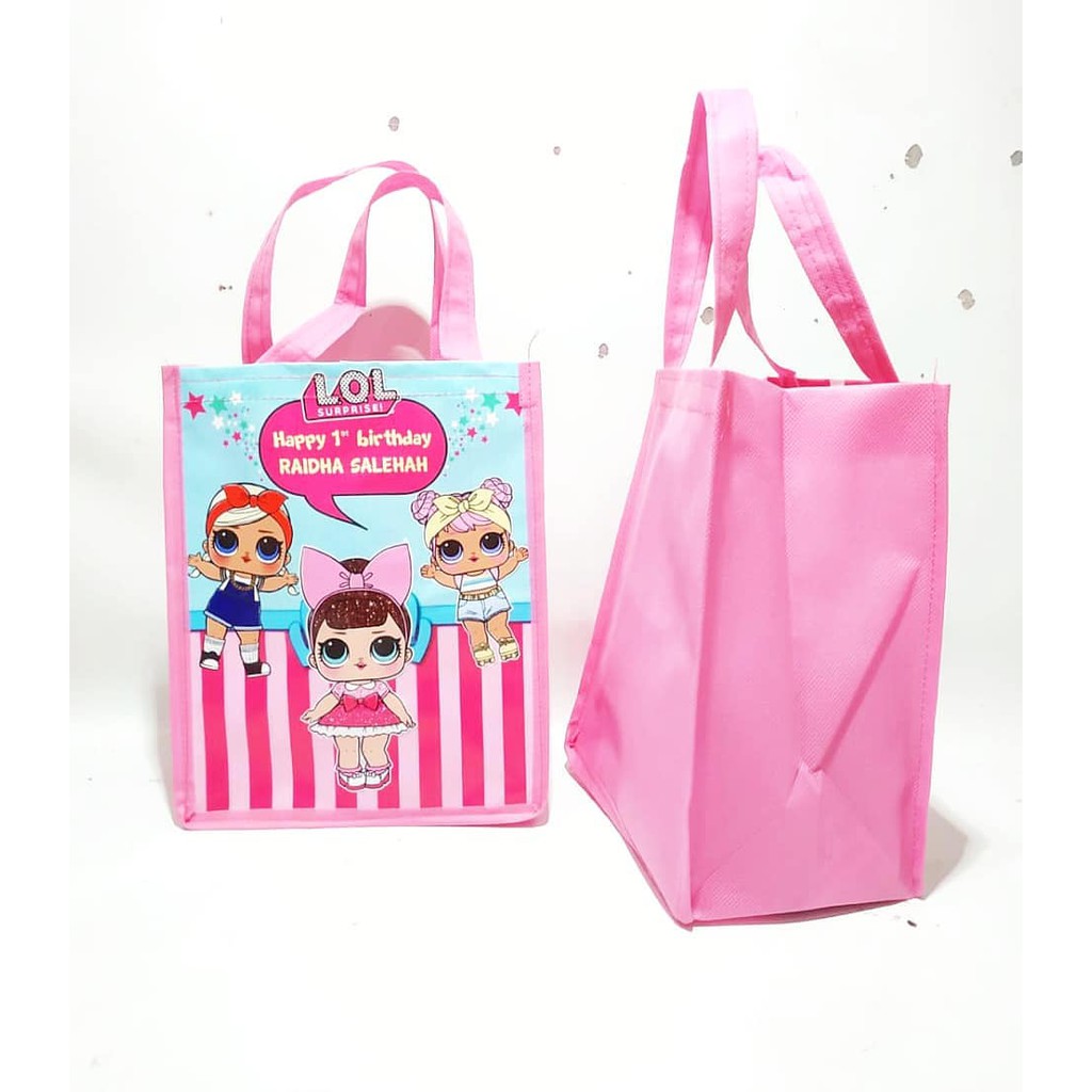 

GOODIEBAG TAS ULTAH ANAK TEMA PRINCESS