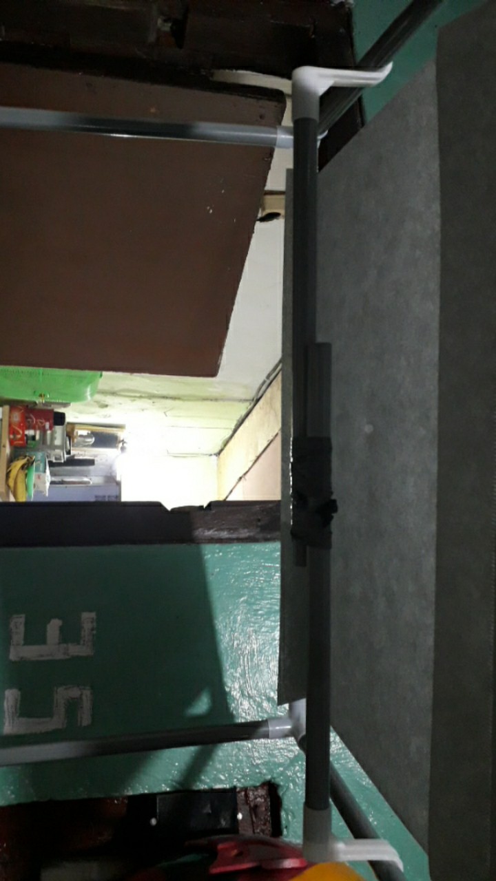 Gantungan Suling Tempel Di Tembok / Fitting Wall 10 Mata Ukuran 35 Cm /gantungan Baju / Square Cloth