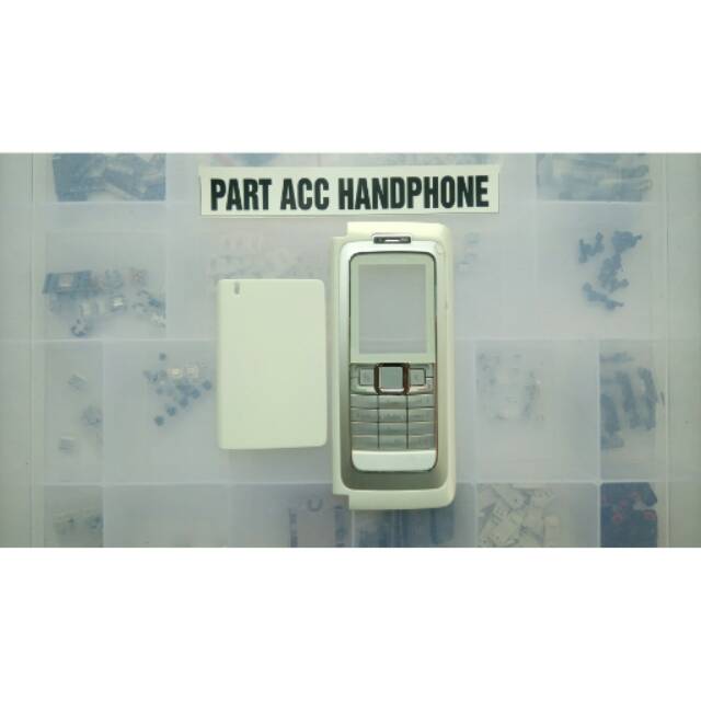 Casing nokia e90 putih