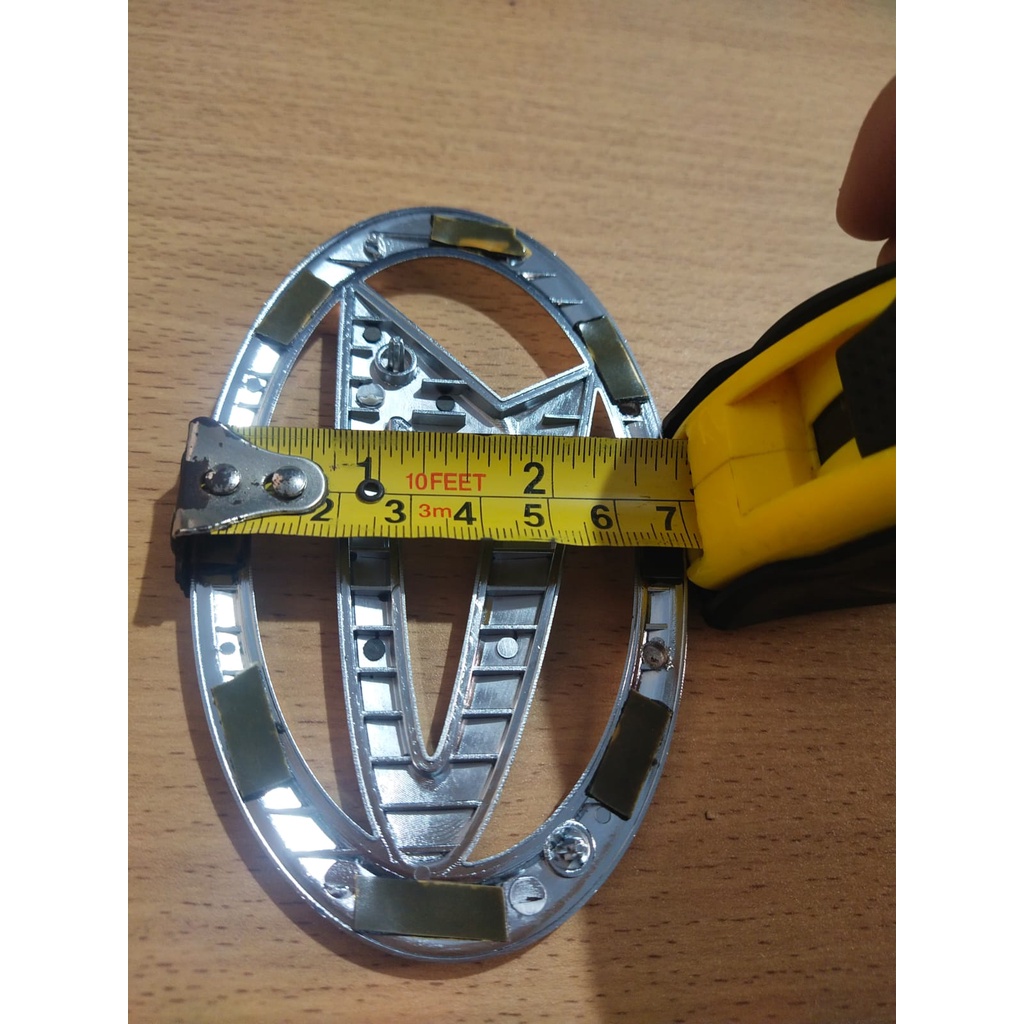 Emblem Logo Daihatsu Xenia 2004-2011 Bagian Belakang