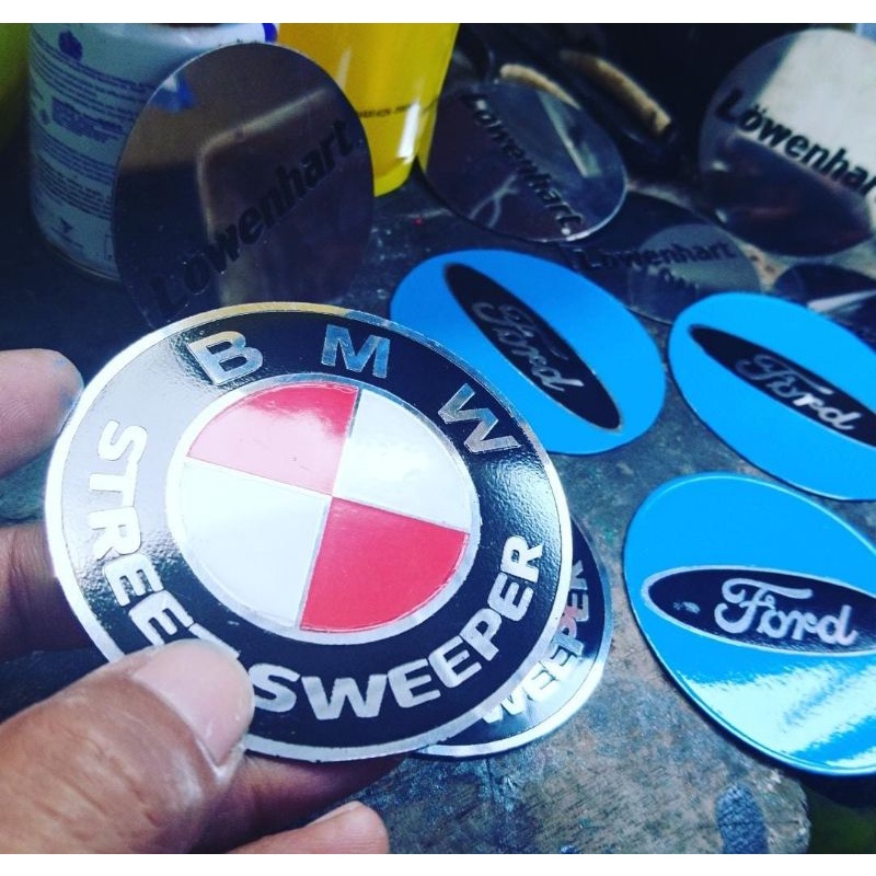 emblem pelek mobil custoom
