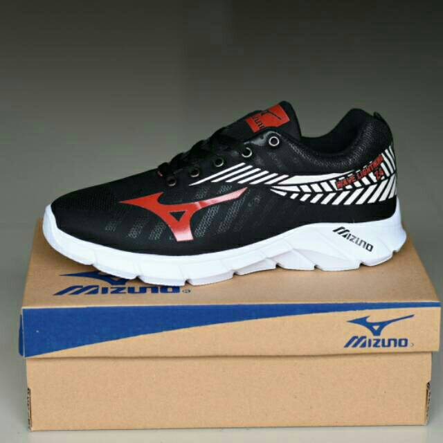 sepatu sport mizuno