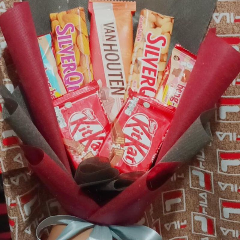 buket coklat wisuda / buket coklat / hadiah ulang tahun