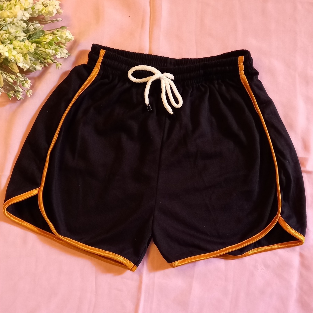 HOTPANT JUMBO BIG SIZE PANTS CELANA PENDEK WANITA CELANA WANITA PENDEK JUMBO CELANA JUMBO WANITA