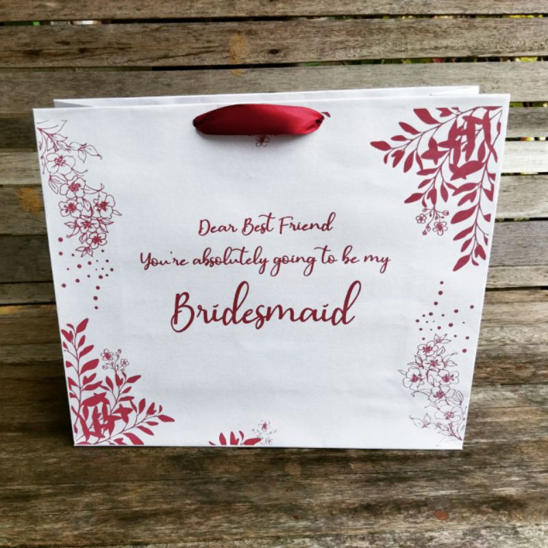 

TAS BRIDESMAID UK.30*8*25 landscape,