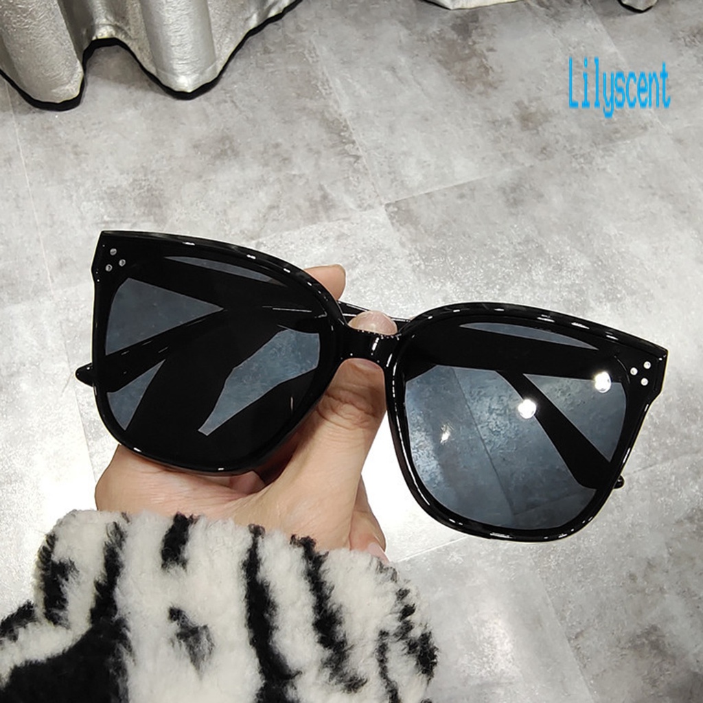 Lily Kacamata Hitam Frame Kotak Lensa Bening Anti UV Ultra Ringan Untuk Pasangan / Pria / Wanita