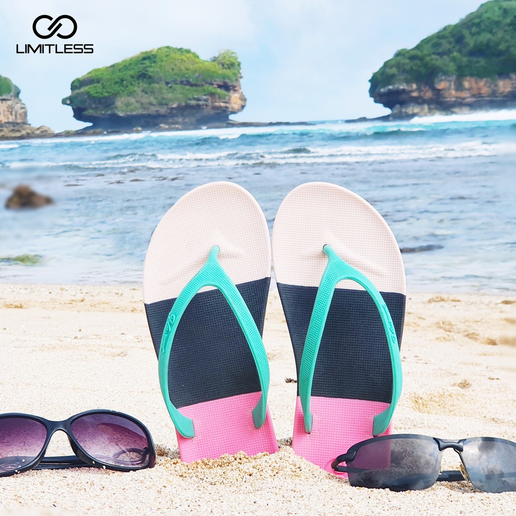 Sandal Jepit Wanita Pantai Lucu Sendal Wanita Japit Casual Santai Sandal Cewek Karet Terbaru