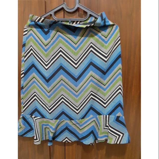 Rok motif tribal mint