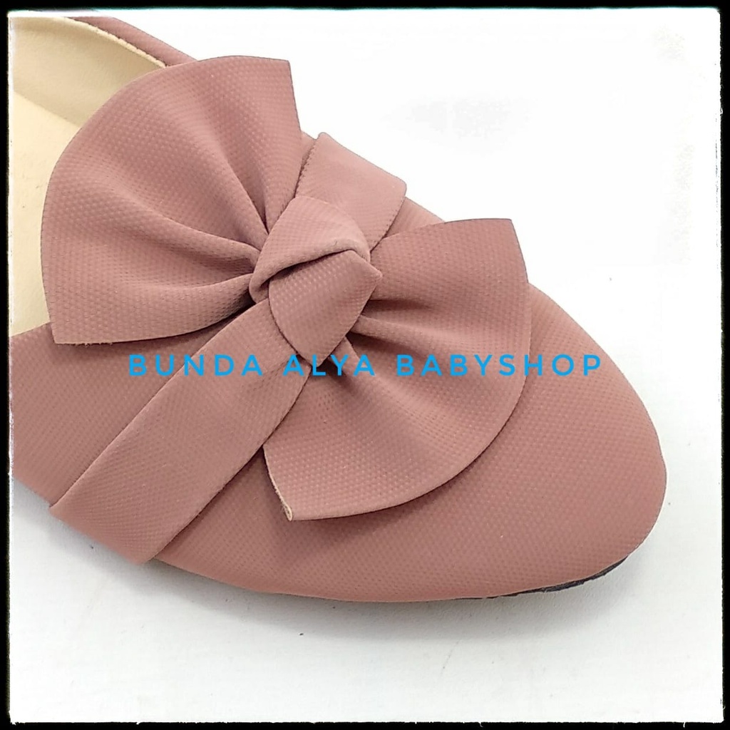 Sandal Slop Wanita Pita Bahan Suede Size 37 - 40 SALEM - Sandal Wanita Simple Ringan Dan Nyaman