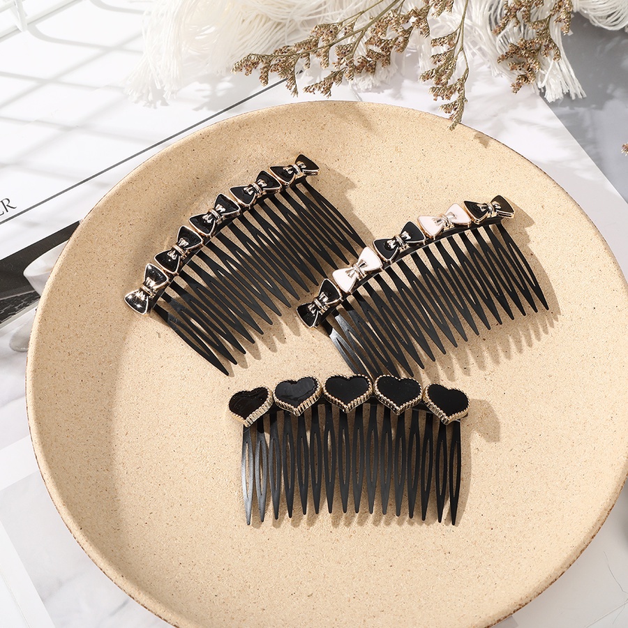 Sisir Jepit Rambut Desain Bunga Aksen Kristal Mutiara Ukuran 8cm Anti Slip Untuk Wanita